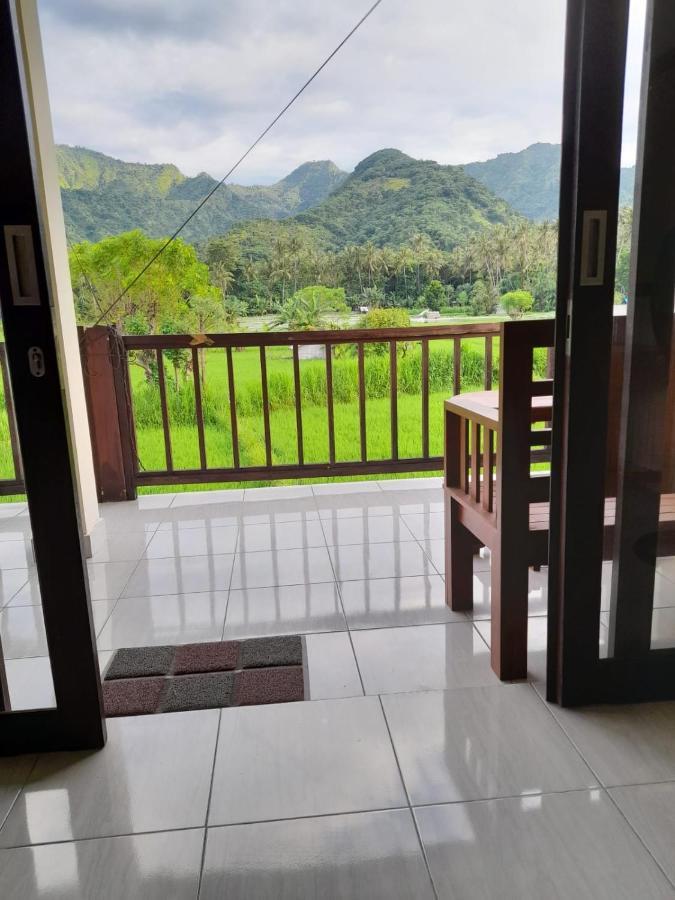 Tanaya Homestay Amed Exterior foto